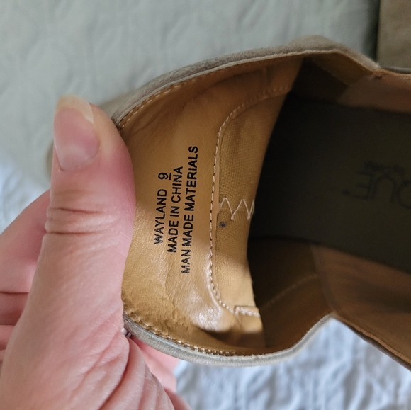 Grey two toned booties - Picture 3 of 3